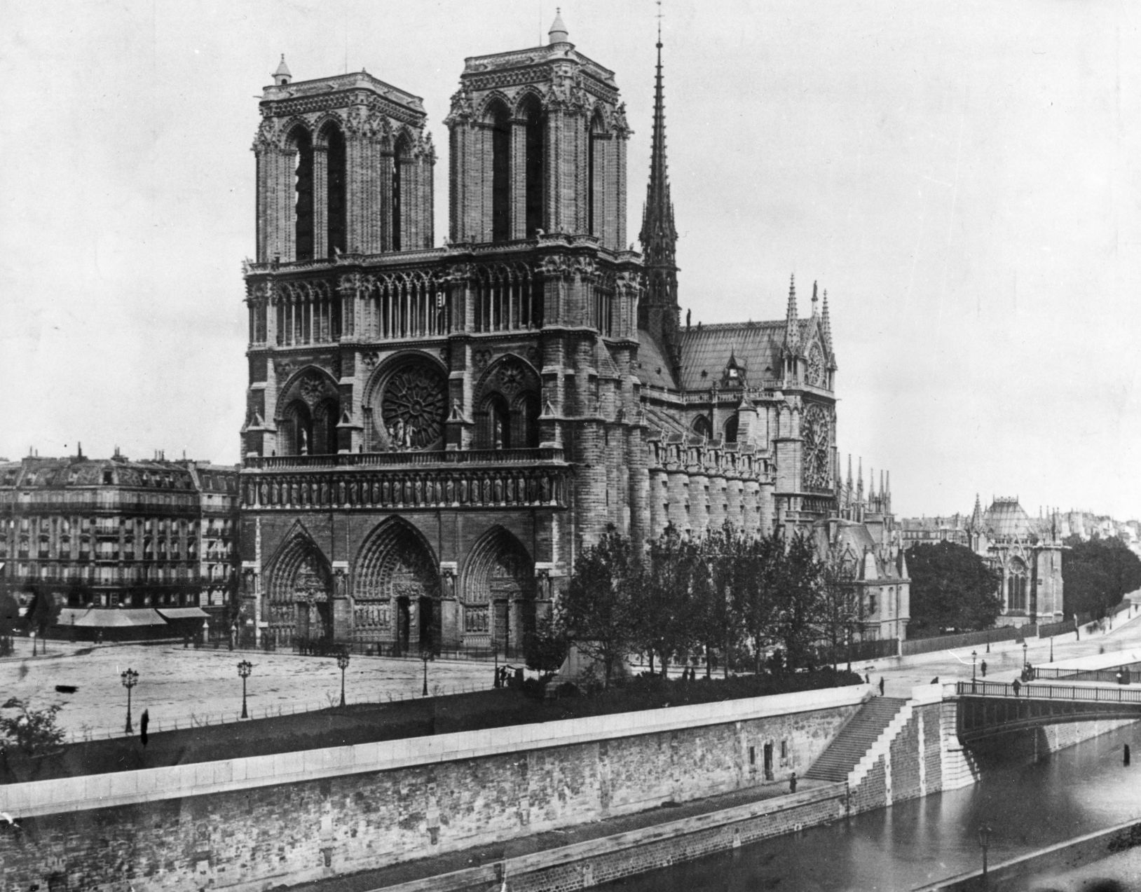1911